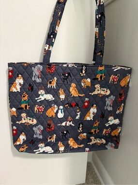 Vera Bradley Holiday Dogs Essentials Tote NWT